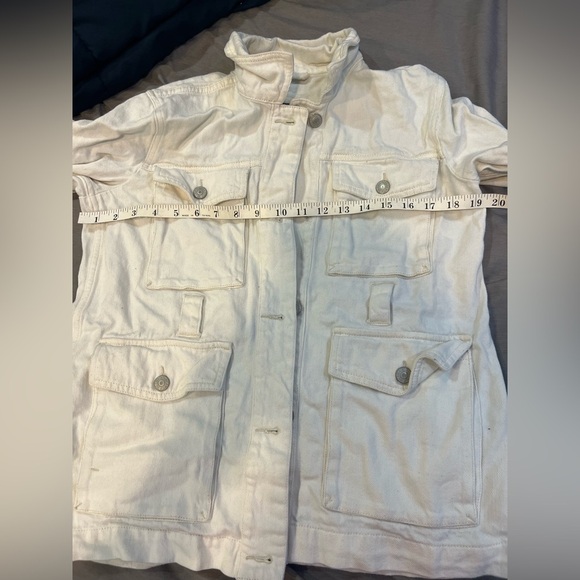 Abercrombie & Fitch White Denim Jacket Size M - Picture 3 of 5